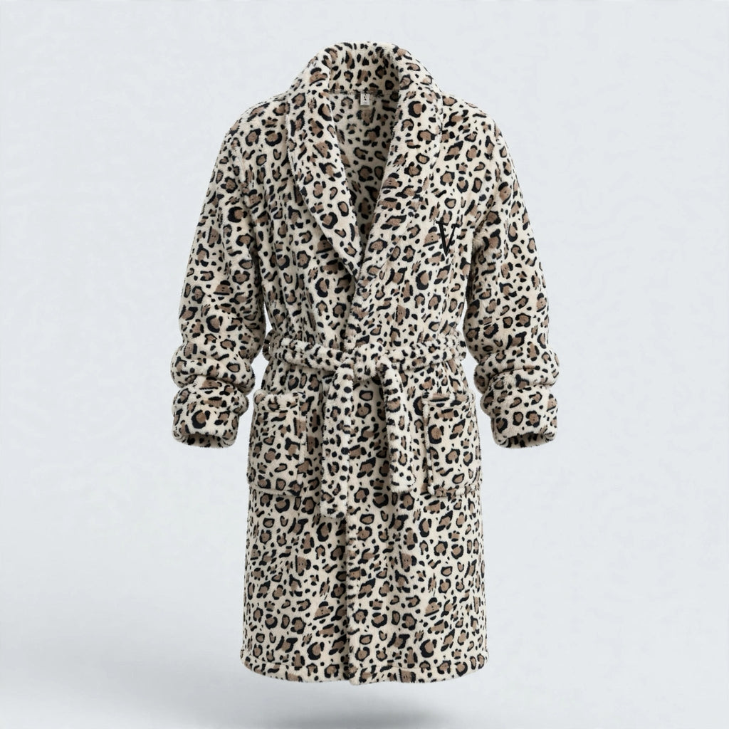 Bata de Casa Felpa Estampado Leopardo - Las Cucadas