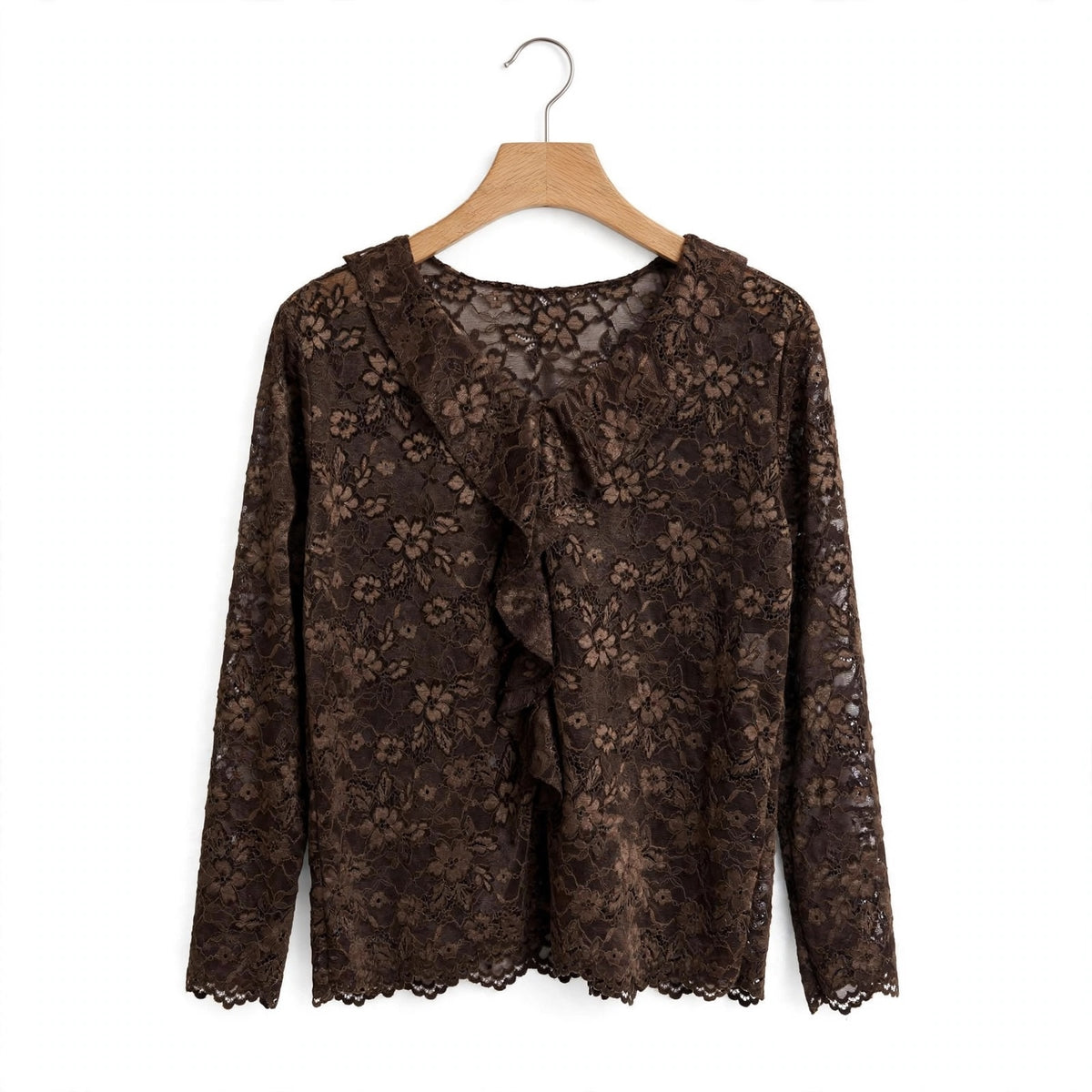 Blusa de encaje marrón de las cucadas de erisa con patrón floral, manga larga y detalle de volante frontal elegante.