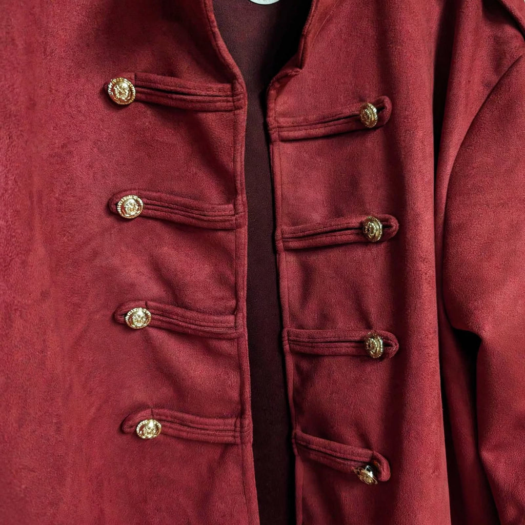 Chaqueta estilo militar burdeos de las cucadas de erisa en tejido efecto ante con botones dorados decorativos