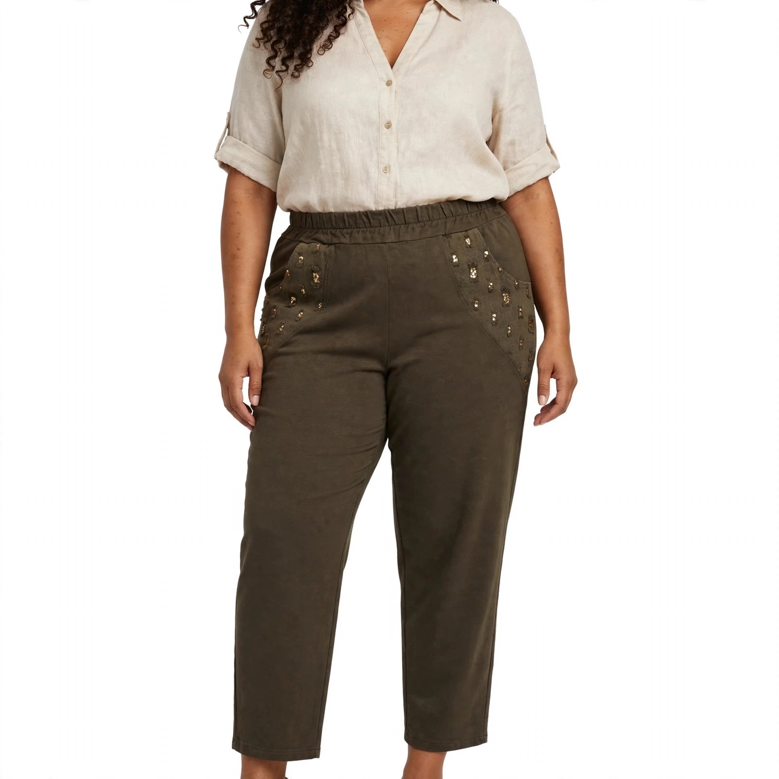 Pantalones verde oliva las cucadas de erisa con cintura elástica, lentejuelas y bordados florales en los bolsillos