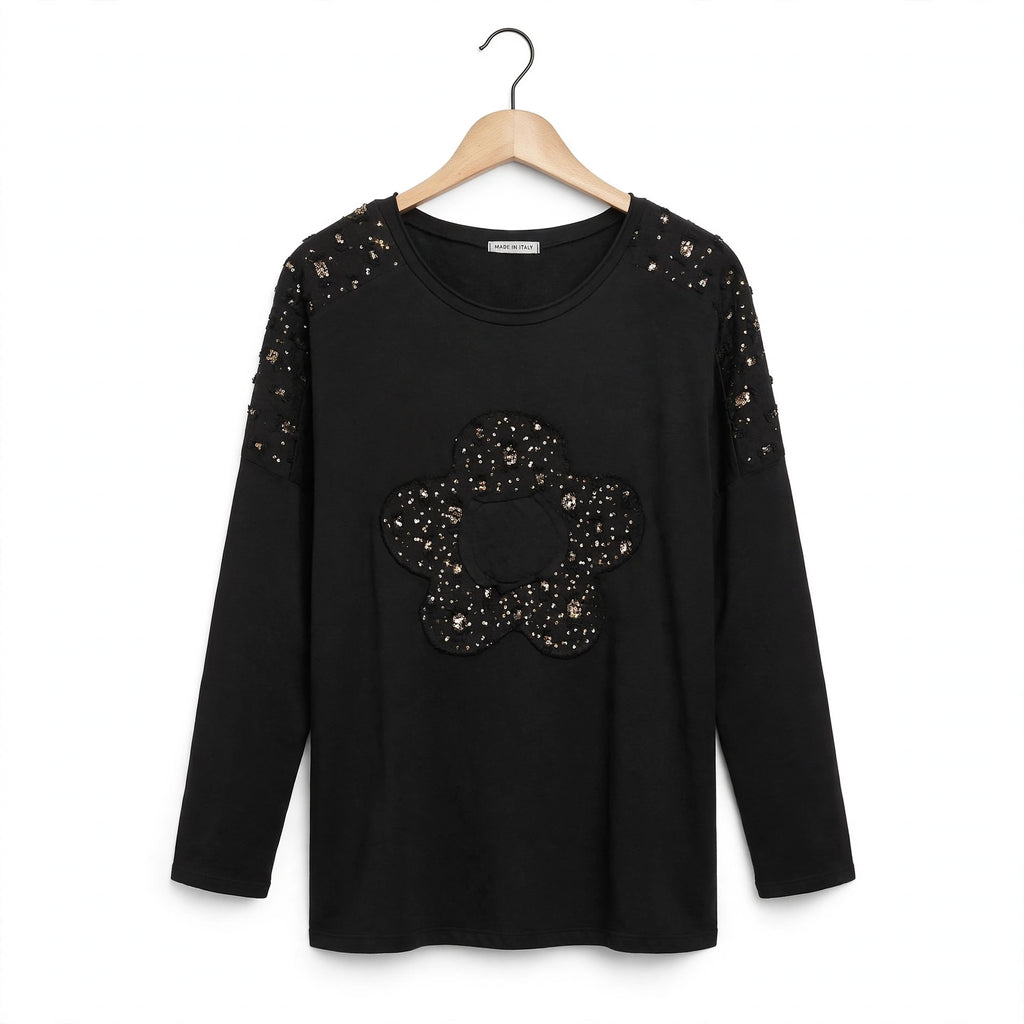 Sudadera negra las cucadas de erisa con aplique floral de lentejuelas y detalles brillantes en los hombros