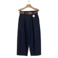Pantalón vaquero curvy de corte amplio con cinturón - Las Cucadas
