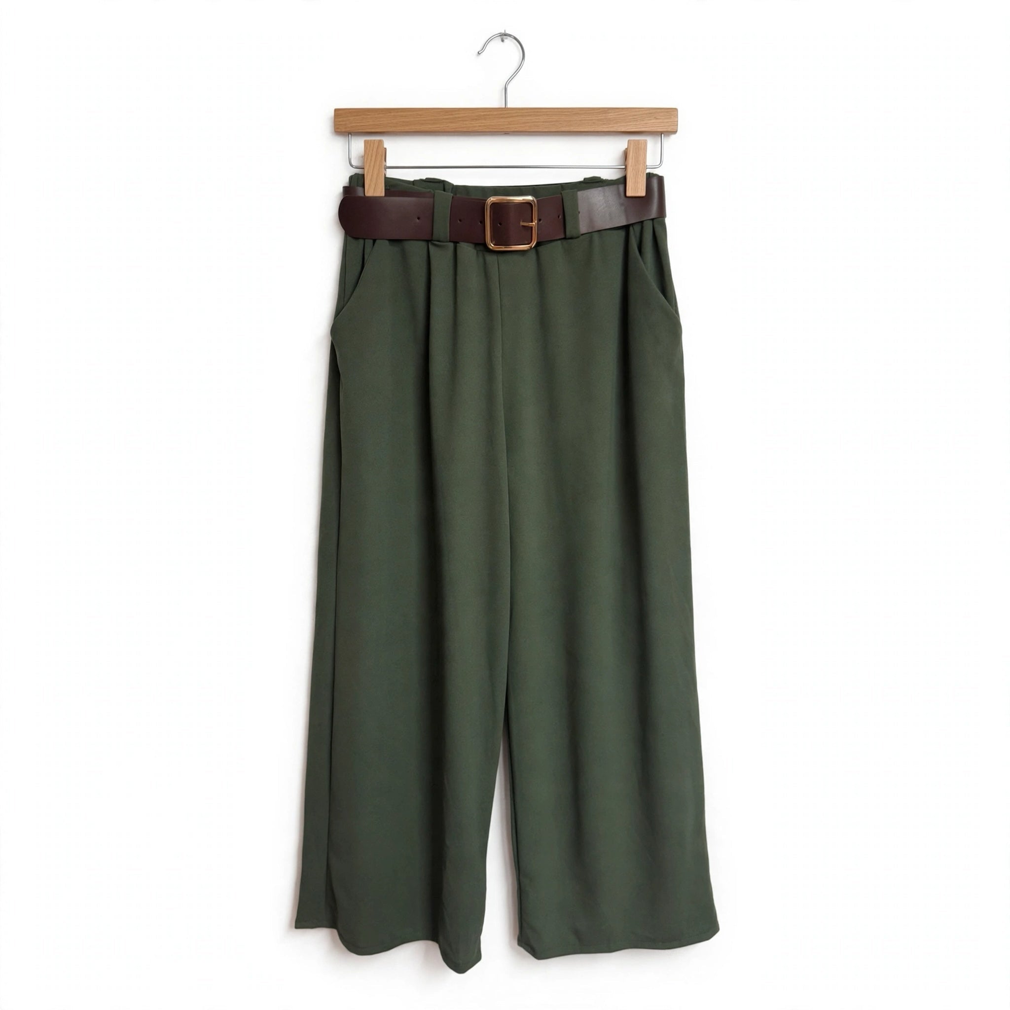 Pantalones De Corte Recto Con Cinturón Verde - Las Cucadas