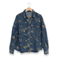 Sobrecamisa Vaquera Azul Lavado Bordado Floral Talla Grande - Las Cucadas